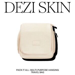 Multi-Compartment hanging Travel Bag